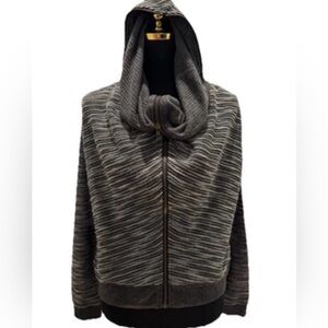 Hem & Thread Women's Long Sleeve Black, Gray & White Sweater, Small, NWT